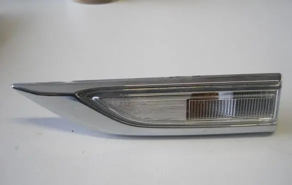 Volkswagen Multivan T6 Front fender indicator light 7E0949101A