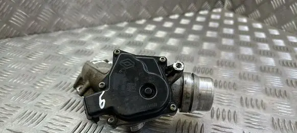 Nissan Juke I F15 Throttle valve 8200614985