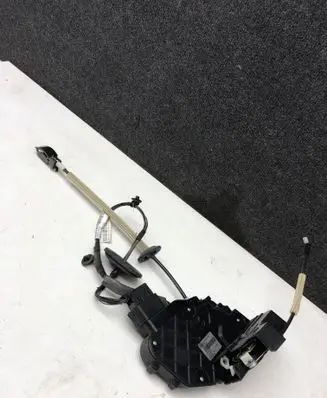 Land Rover Range Rover Sport L320 Rear door lock FQM500370 1452170
