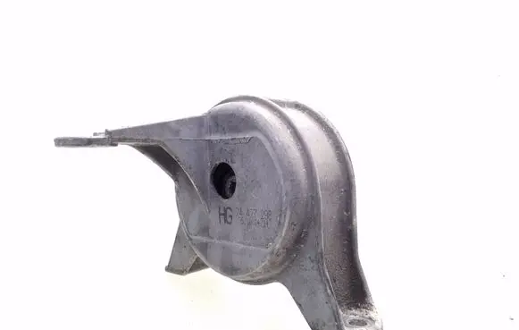 Opel Zafira A Engine mount bracket 24427298