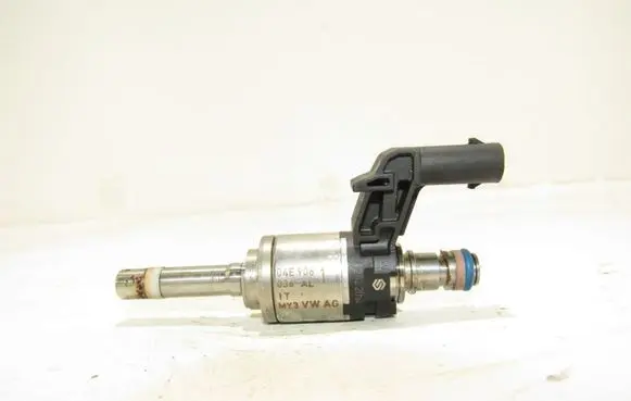 Seat Ibiza V (KJ) Fuel injector 04E906036AL