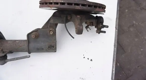 Renault Trafic III (X82) Front wheel hub spindle knuckle SKO62961