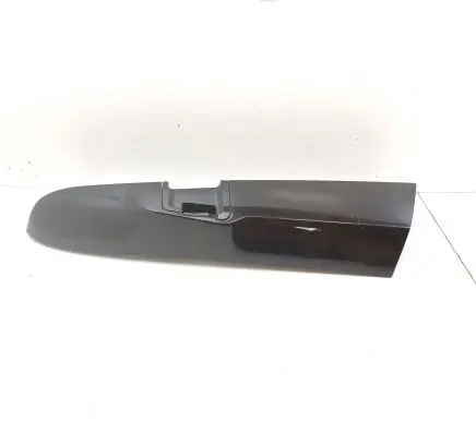 Mercedes-Benz Vito Viano W447 Rear/tail light trim molding A4476903600 A4476940403 9981827