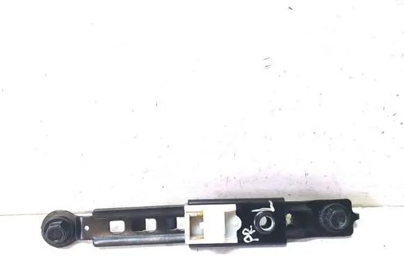 KIA Sorento Seat belt height adjuster 