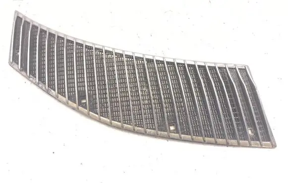 Mercedes-Benz W123 Bonnet/hood grill 1238360265 1238360665