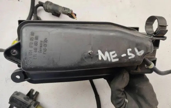 Mercedes-Benz C W204 Vacuum air tank A6510700568 446480601