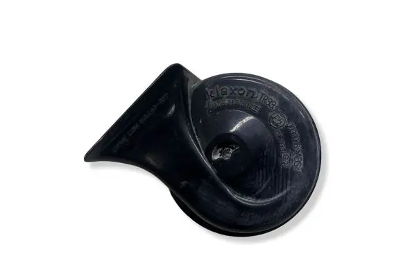 Audi A4 S4 B5 8D Horn signal 4B3951221C