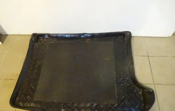 Mazda 3 I Rubber trunk/boot mat liner 