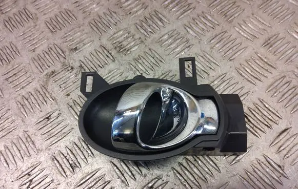 Nissan Juke I F15 Rear door interior handle 80671BA61A
