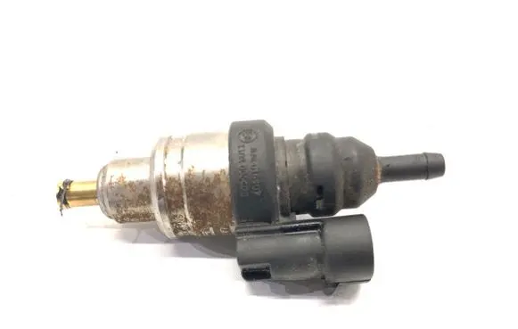 Infiniti Q50 LP gas injector 