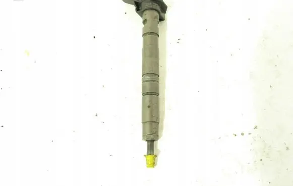 Audi A6 S6 C6 4F Fuel injector Array