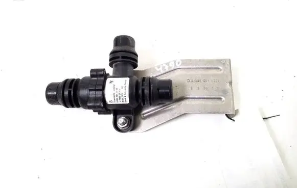 Mercedes-Benz EQC Valve A0005010100
