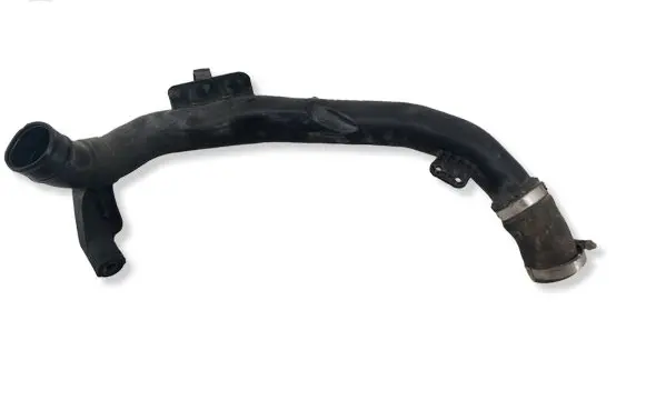 Skoda Yeti (5L) Intercooler hose/pipe 5N0145840G