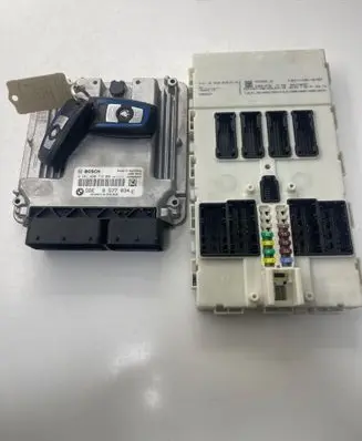 BMW 3 F30 F35 F31 Engine ECU kit and lock set 8577834 030153533 0281030735
