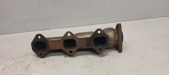 Audi A4 S4 B6 8E 8H Exhaust manifold 059253033C