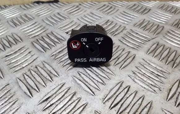 Volvo XC70 Passenger airbag on/off switch 30795214