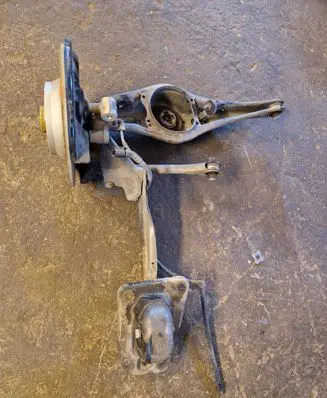 Volkswagen PASSAT B8 Rear wheel hub spindle/knuckle 