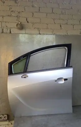 Opel Meriva B Front door