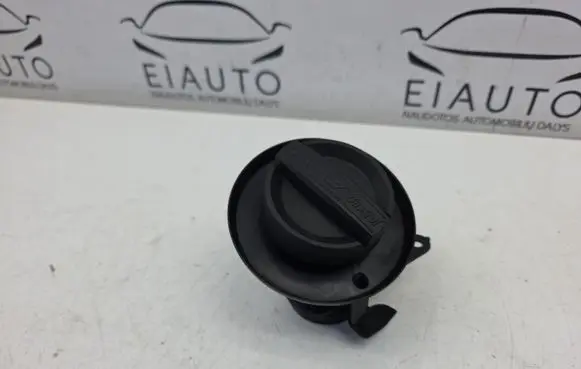 BMW 5 GT F07 Oil filler cap 7808452