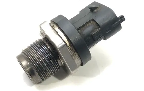 Fiat Stilo Fuel pressure sensor 