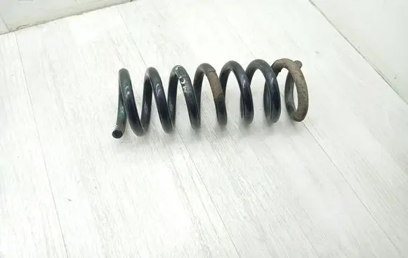 Mercedes-Benz C W204 Rear coil spring