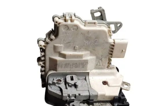 Audi A5 Sportback 8TA Rear door lock 8K0839016C