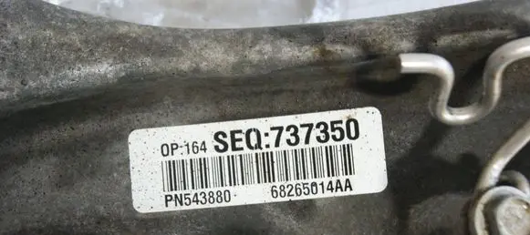 Dodge RAM Front wheel hub spindle knuckle 68265014AA 68329806AA