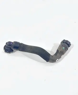 Peugeot 3008 I Engine coolant pipe/hose 