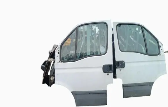 Iveco Daily 3rd gen Front door