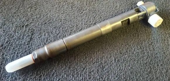 Chevrolet Captiva Fuel injector 28264961 25183186 R0XS18XTX