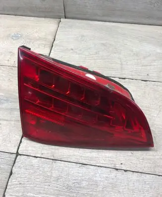 Audi A4 S4 B8 8K Tailgate rear/tail lights 8K9945093B 050710 050710L