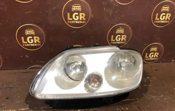 Volkswagen Caddy Headlight/headlamp 2K0941005B