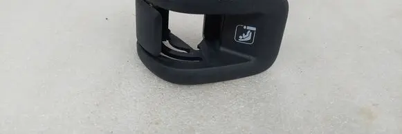 Audi Q4 Sportback e-tron ISOFIX cover 89A887233 89A887233A