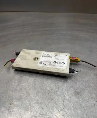 BMW X3 E83 Aerial antenna amplifier 3402526 21367510