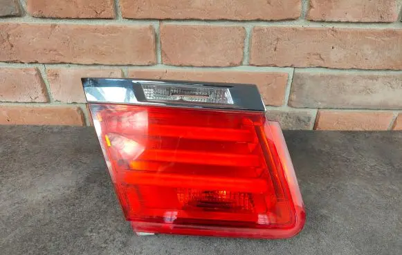BMW 7 F01 F02 F03 F04 Tailgate rear/tail lights 7182205