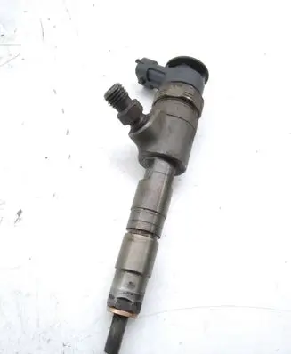 Peugeot 5008 Fuel injector 0445110340