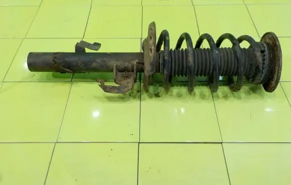 Land Rover Freelander 2 - LR2 Front shock absorber/damper 6G9118K001UAF MCPHERSON