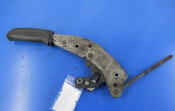 Opel Omega B1 Handbrake/parking brake lever assembly