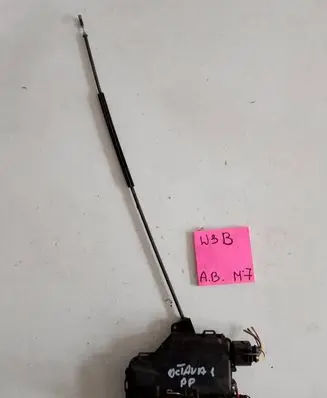 Skoda Octavia Mk1 (1U) Front door lock 