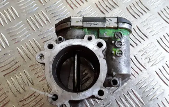Mercedes-Benz E W211 Throttle valve A6420900270 0281002894