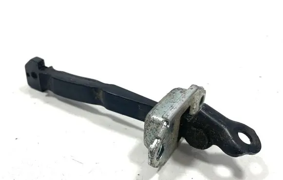 Hyundai ix20 Rear door check strap stopper