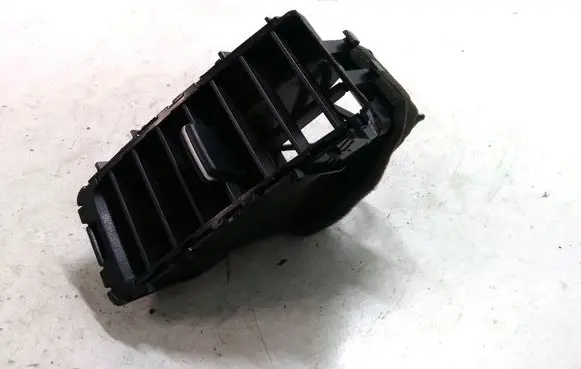 Nissan Murano Z50 Dash center air vent grill 68750CA002