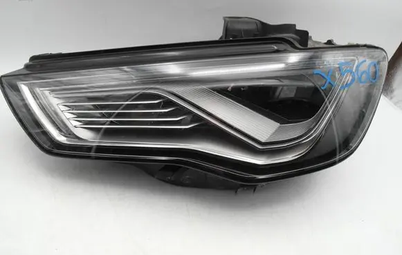 Audi A3 S3 8V Headlight/headlamp 8V0941773 1EX01074081 01074081AB