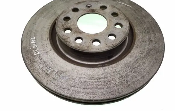 Volkswagen Golf VII Front brake disc