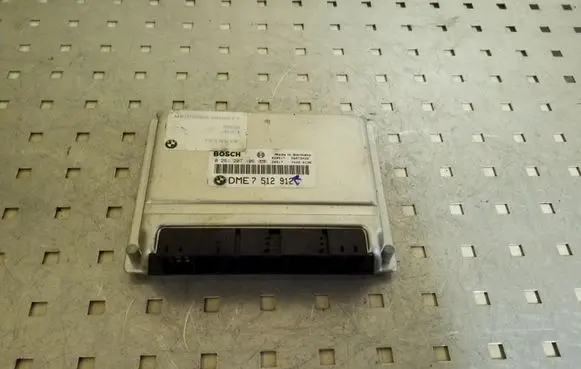 BMW X5 E53 Engine control unit/module DME7512912 0261207106