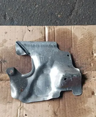 BMW 5 GT F07 Heat shield in engine bay 5148722434106 51487224341 7224341