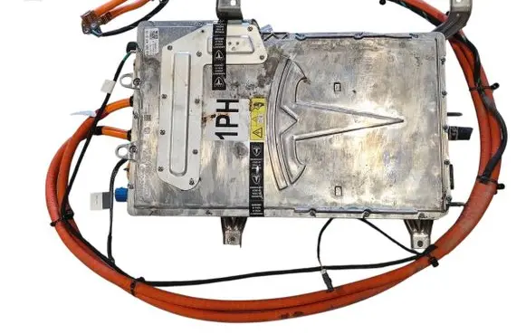 Tesla Model S Voltage converter inverter 105253200D 106651000B 103825100E