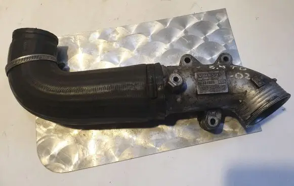 Volvo S80 Intercooler hose/pipe 08631538