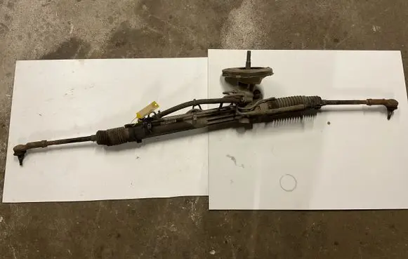 Ford Mondeo Mk III Steering rack 1S7C3200