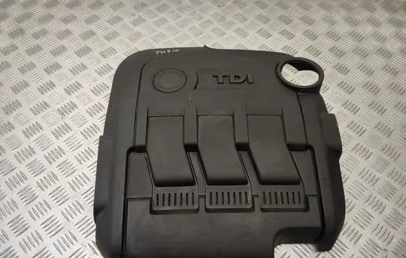 Skoda Fabia Mk2 (5J) Engine cover (trim) 03P103925C